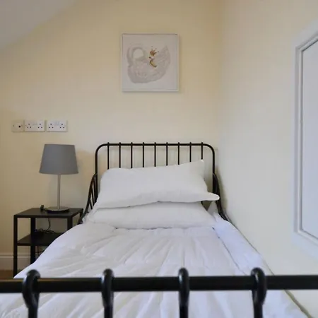 Cosy 2 Bedroom Апартаменты *